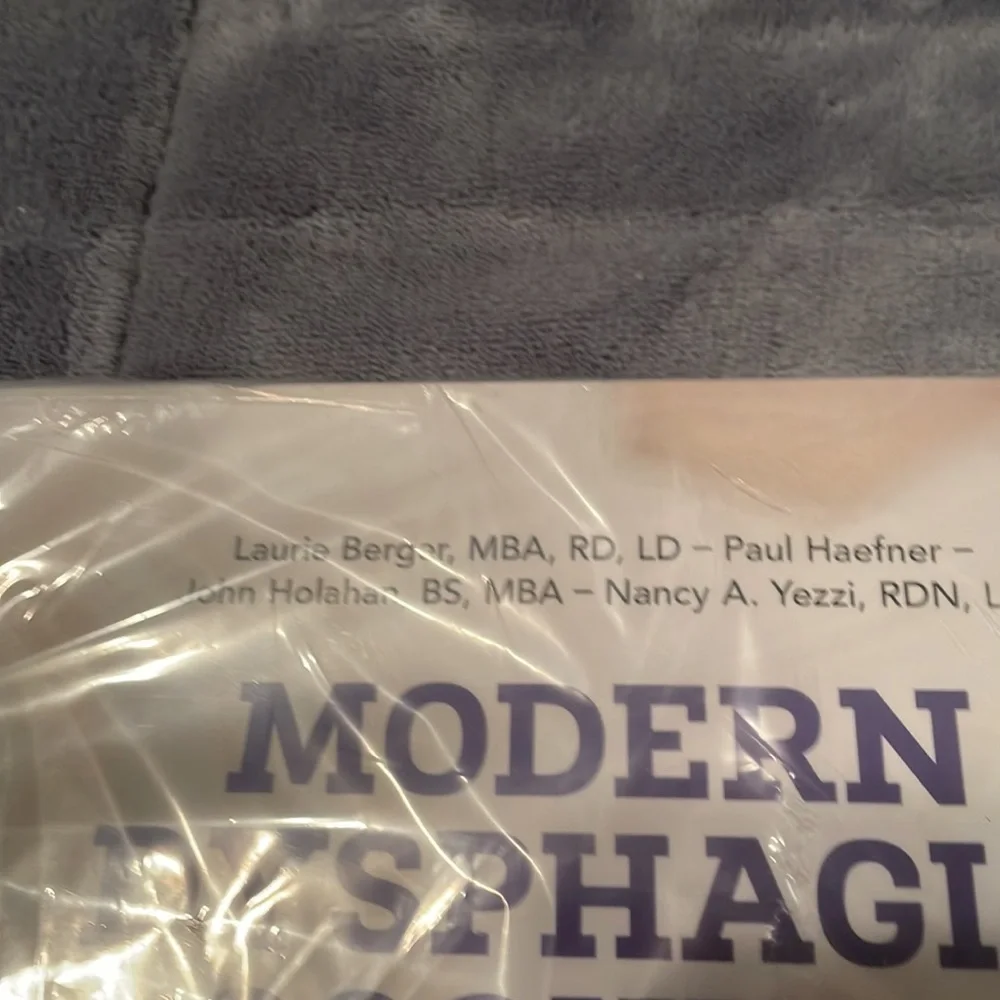 Modern Dysphagia Cooking- (includes Bonus adult bibs) New! - Picture 3 of 4